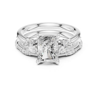 Elegant Diamond Bridal Set with Marquise & Round Accents – Vintage-Inspired Setting
