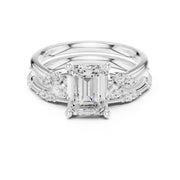 Elegant Diamond Bridal Set with Marquise & Round Accents – Vintage-Inspired Setting