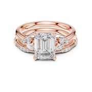 Elegant Diamond Bridal Set with Marquise & Round Accents – Vintage-Inspired Setting