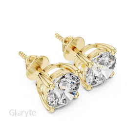 Classic Round Cut Diamond Stud Earrings
