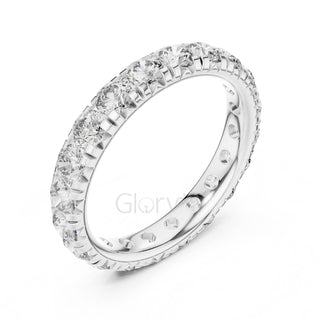 Round Cut Diamond Eternity Band