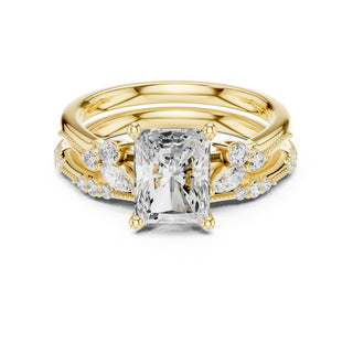 Elegant Diamond Bridal Set with Marquise & Round Accents – Vintage-Inspired Setting