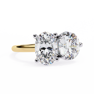 Two-Stone Oval & Round Diamond Toi-et-Moi Ring
