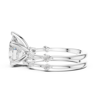 Diamond Bridal Set with Side Stones – 2.86 Carat